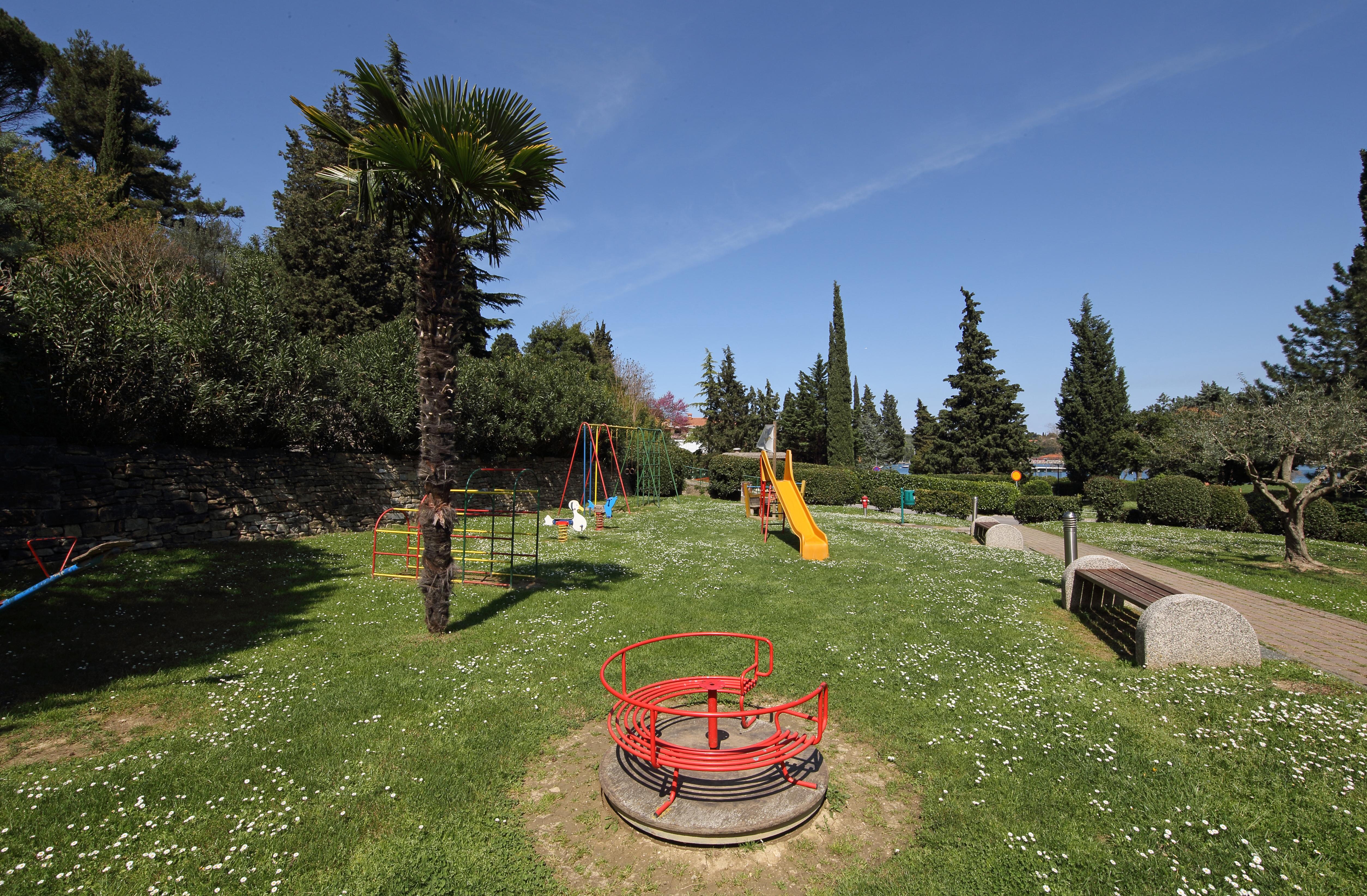 Bioenergy Resort Salinera Apartments Strunjan Extérieur photo